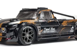 Infraction 4x4 3S BLX All-Road Street Bash Resto-Mod RTR RC Truck