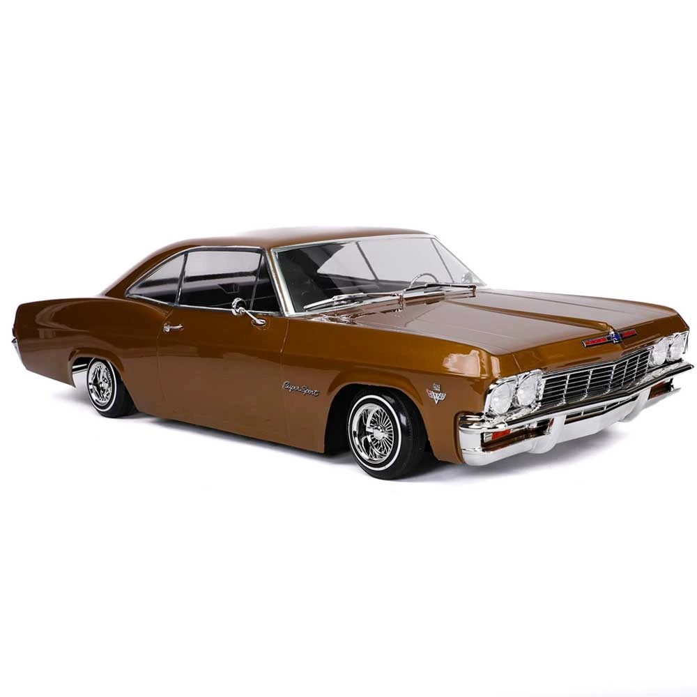 SixtyFive 1965 Chevrolet Impala Hopping Lowrider - Image 3