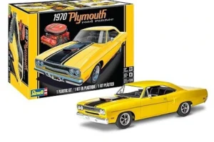 1970 Plymouth Roadrunner Plastic Model Kit