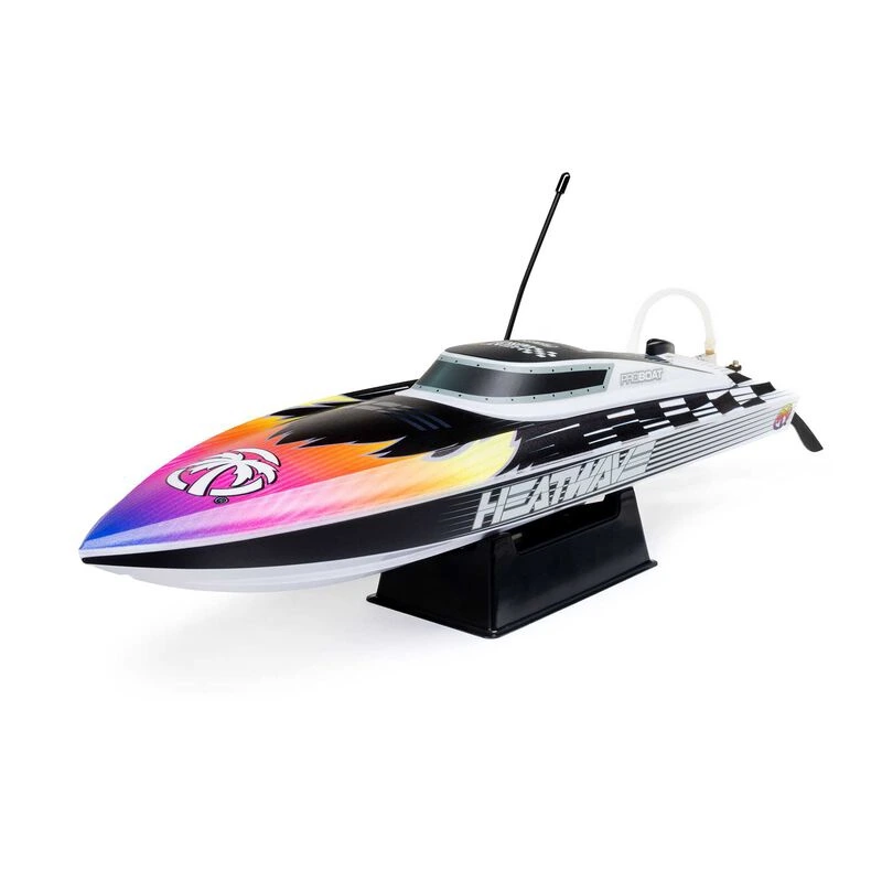 Recoil 2 18" Self-Righting Deep-V RTR Boat - Image 2