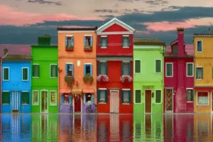 Colorful House on the Water Jigsaw Puzzle 1000 pieces